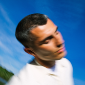 Charlie Jeer – SO GOOD (ft. Simone Ashley)