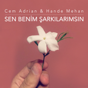 Cem Adrian – Sen Benim Şarkılarımsın