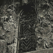 Under the Mirrors of Forgotten Kingdom