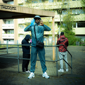 THIZZY52 – MAYI