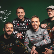 Dad Harmony – When Christmas Comes To Town