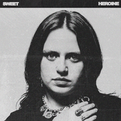 SWEET HEROINE