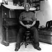Big Belly Mama: Listener's Circle Vol. 51