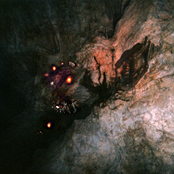 Vain Zanni Cave