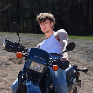 dirtbike money