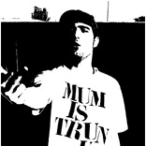 Avatar for Mum Is Trunk