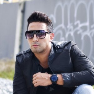 Avatar for Charlie Cruz