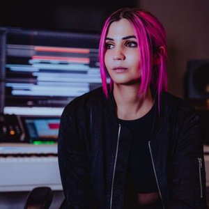 Avatar for Tori Letzler