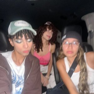 Avatar for Las yeguas
