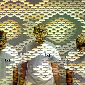 Avatar for LV