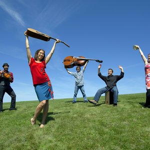 Avatar for Vanessa Trien and the Jumping Monkeys