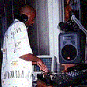 Avatar for DJ Dove