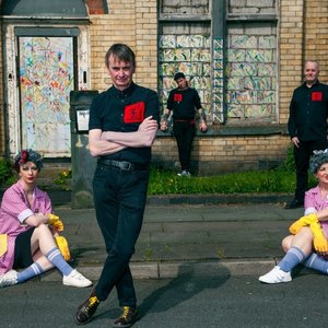 Avatar for Pete Bentham & The Dinner Ladies