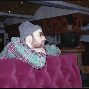 Avatar for Max Bloom
