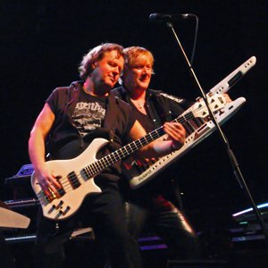 Avatar for John Wetton & Geoffrey Downes