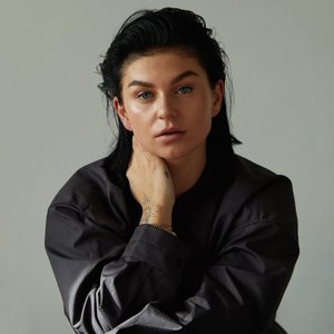 Avatar for Roxeanne Hazes