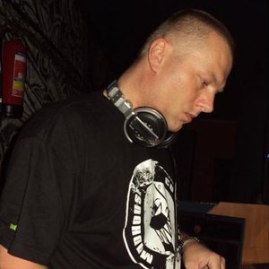Avatar for DJ MUSIC MAN