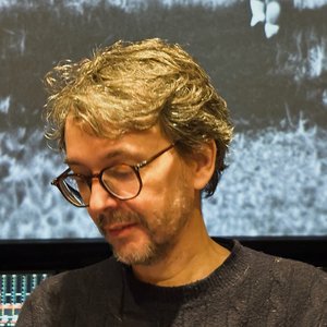 Avatar for philippe deschamps