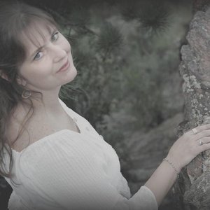 Avatar for Cheryl Amelang