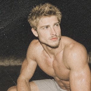 Avatar for Èlio Harkov