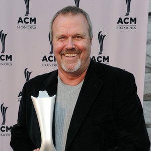 Avatar for Ronny Robbins