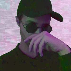 Avatar for versaris.