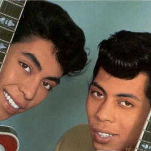 Avatar for The Blue Diamonds