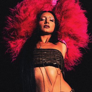 Rhea Raj için avatar