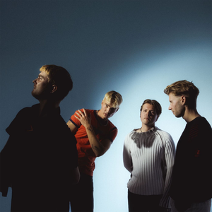 Artwork for Skabt til at være to