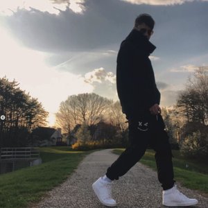 moejave için avatar