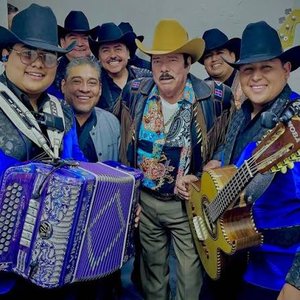 Avatar for Lalo Mora Y Su Grupo Peregrino