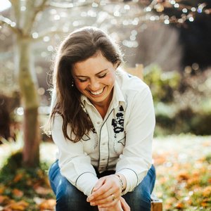 Avatar for Anna Van Riel