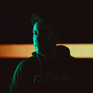 Avatar for AZËE