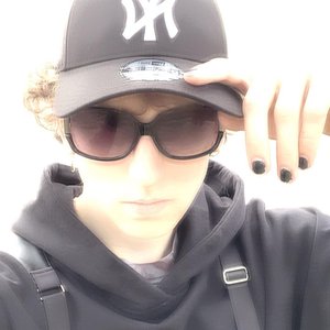 Avatar for Ksiaze