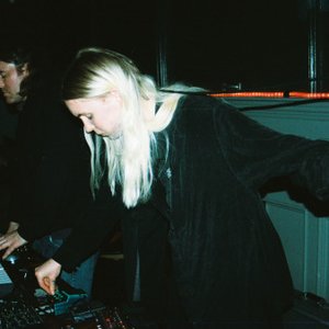 Avatar for Puce Mary & Rodger Stella