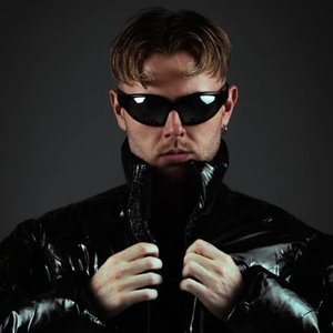 Avatar for alt8