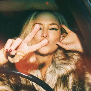 Kate Hudson - Talk about love