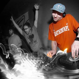 Avatar for Solid Groove & Sinden