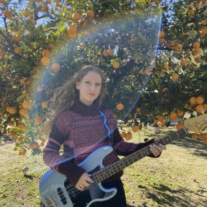 Avatar for Lo La