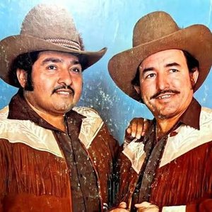 Avatar for Carlos Y José