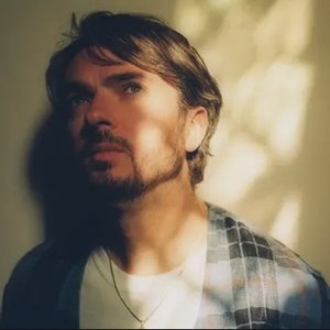 Avatar for Tom Skinner