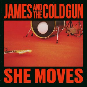 She Moves - Single