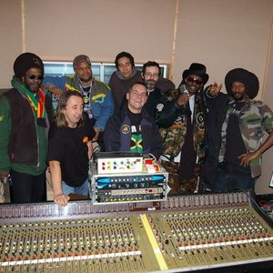 Avatar for Improvisators Dub meets Iration Steppas