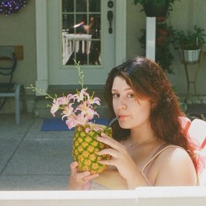 Avatar for Laura Lefebvre