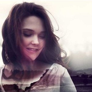 Avatar for Esther Holt