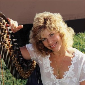 Avatar for Lori Andrews