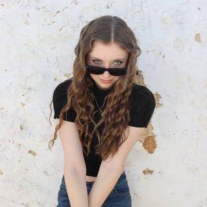 Avatar for Bailey Perrie