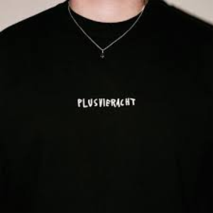 PLUSVIERACHT by slav