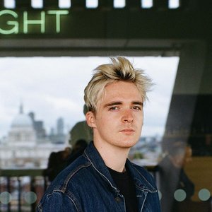 Avatar for Ewan J Phillips