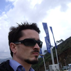 Avatar di elzuru